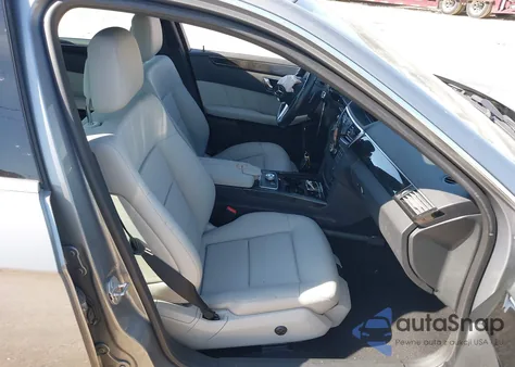 2012 Mercedes-Benz E 350 z USA, uszkodzony, nr VIN WDDHF5KB6CA560848